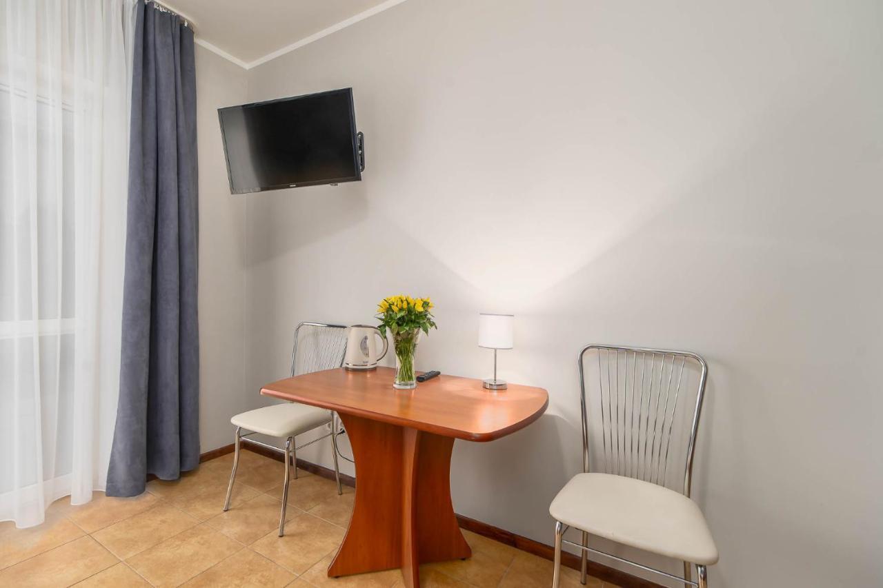 Awenturyn - Pokoje Apartamenty Noclegi Grzybowo غجيبوفو المظهر الخارجي الصورة